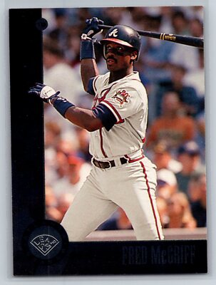 1996 Leaf #33 Fred McGriff