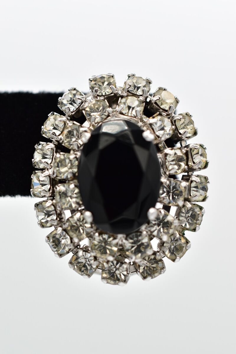 Vintage Pearl Crystal Clip On Earrings Black Rhinestone Silver Chunky 1980s 9M Vintage Pearl Crystal Clip On Earrings Black Rhinestone Silver Chunky 1980s 9M