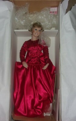 princess diana porcelain doll red dress Ashton Drake Galleries 18" Princess Diana Porcelain Doll in Red Satin Dress