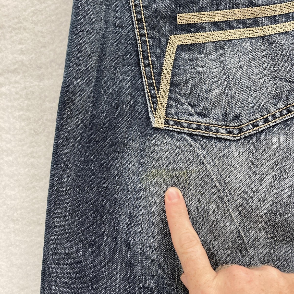 Helix N56 Jeans Mens 32x32 Loose Straight Blue Distressed Denim