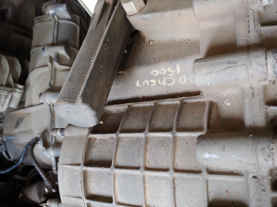 1999 00 01 2002 Chevrolet Silverado 1500 caixa de transferência câmbio elétrico milhas baixas - Imagem 2 de 2