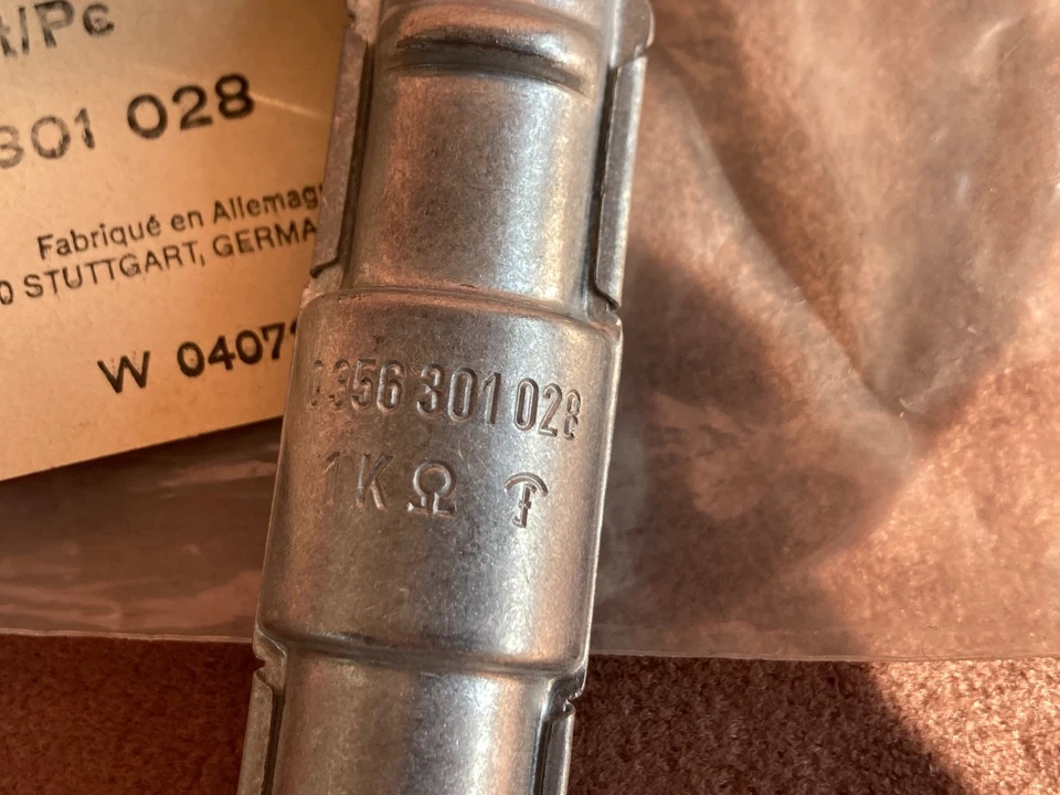 Original Bosch Zündkerzenstecker NOS VW Opel Oldtimer 0356301028 - Bild 2 von 2