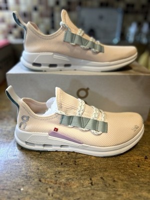 On Cloud Women s Size 6 Cloudeasy Fawn/Surface