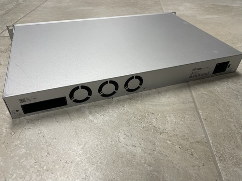 Ubiquiti Switch Enterprise XG 24 Netzwerk-Switch (USW-EnterpriseXG-24) - Bild 4 von 4