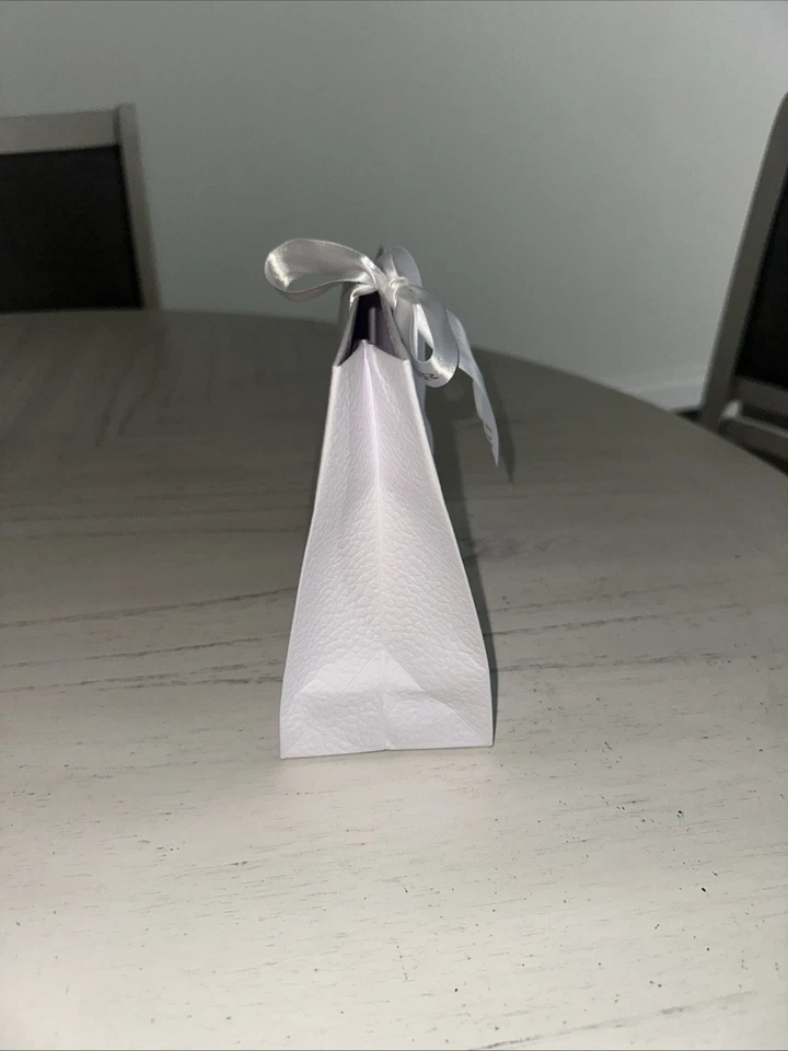 Bolso de compras Christian Dior pequeño texturizado para vacaciones Foto 4 de 4