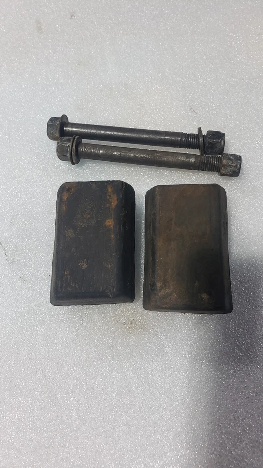 Yamaha Ovation 340cc 1989-1999 moto de nieve esquí tapones y pernos de goma Foto 4 de 4