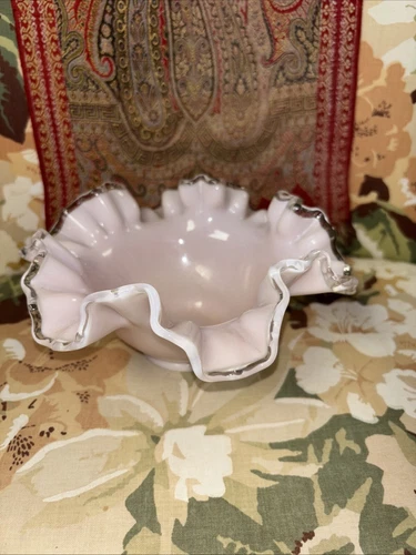 VINTAGE MCM FENTON PALE PINK MILKY GLASS SILVER CREST RUFFLED BOWL!