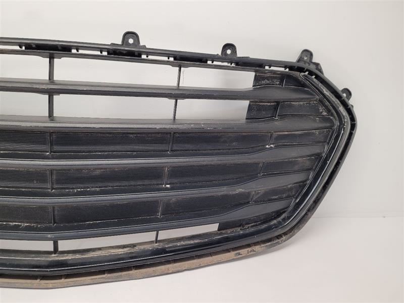 2018 19 2020 CHEVROLET TRAX Lower Grille 42504845 18-20 | eBay