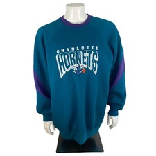 Men's Pro Player Vintage Charlotte Hornets SweatShirt Size Large Vintage NEW 