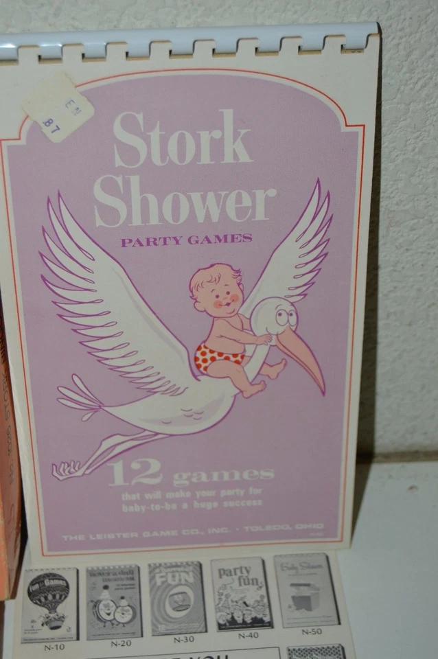 Bonito Juego de Bingo Baby Shower Vintage 1974 Cigüeña Completo Raro Leister Game Co Inc Foto 3 de 4