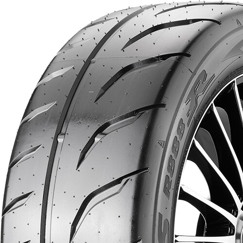 Toyo Proxes R888R 205/40 R18 pneu anti-patinage pour une adhérence maximale