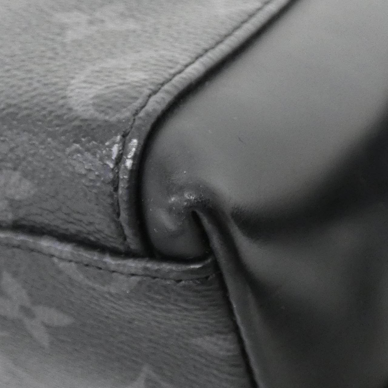 Authentic LOUIS VUITTON Monogram Eclipse Messenge… - image 3