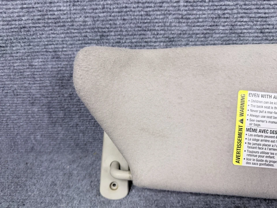 Chevrolet Colorado GMC Canyon 2004-2011 parasol lado del conductor gris OEM Foto 2 de 4