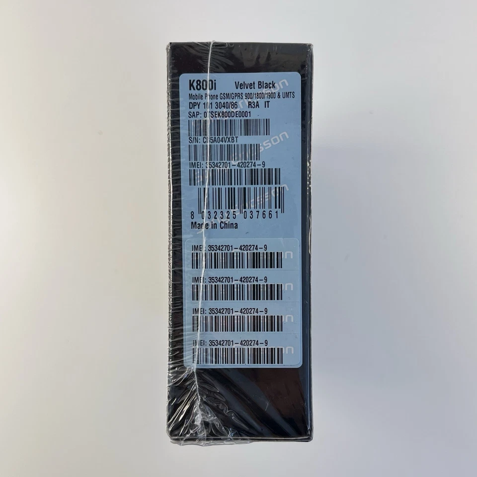 Sony Ericsson K800i Handyklassiker (Neuer, unbenutzter und versiegelter Zustand) - Bild 2 von 4