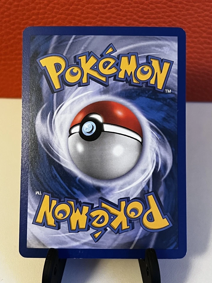 Machamp Legendary Collection Reverse Holo Pokémon Card 15/110 - NM - Image 4 of 4