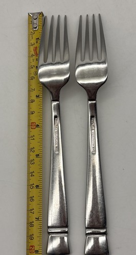 2 - WEDGWOOD Vera Wang CABOCHON Glossy 18/10 Stainless Flatware 8" DINNER FORKS - Picture 8 of 9