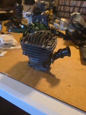 Stihl MS 460 Chainsaw OEM Mahle Cylinder & Piston 52ZK9 W1