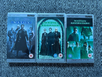 UMD Movie: The Matrix + Reloaded + Revolutions (Sony Playstation Portable) R2