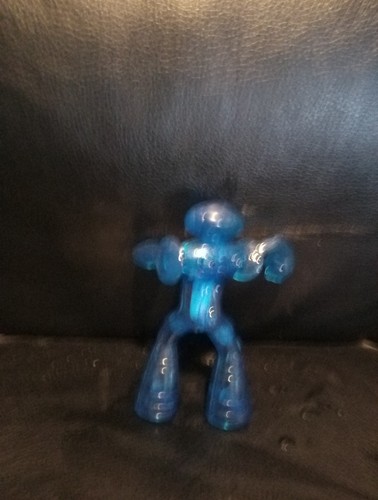 BEN 10 BLUE ECHO 4.2” ACTION FIGURE TOY - Picture 2 of 2
