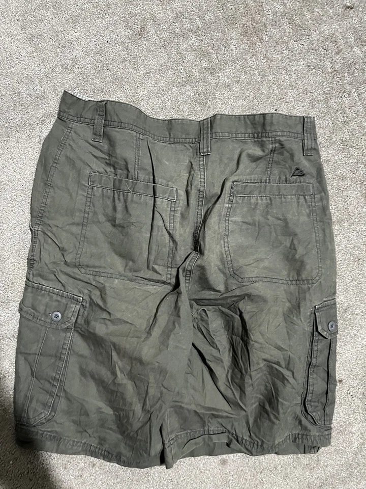 Alpine Design Shorts Men's Size 34  Lightweight Cargo shorts Camping Hikin Green - Image 2 of 4