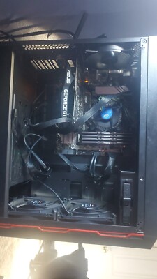 gaming pc Runs Fortnite good Fps Has A I5 And A 1660 Super Diy Mesh Side Panel 