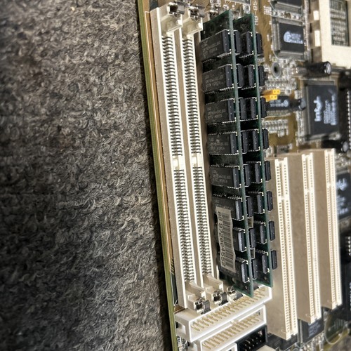 BIOSTAR MB-8500TVX-A MOBO 16MB RAM GRAPHICS SOUND CARDS - Picture 3 of 7