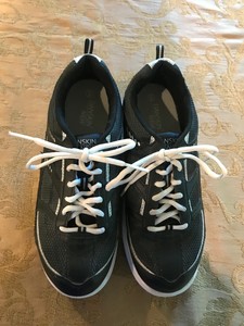 danskin now tennis shoes