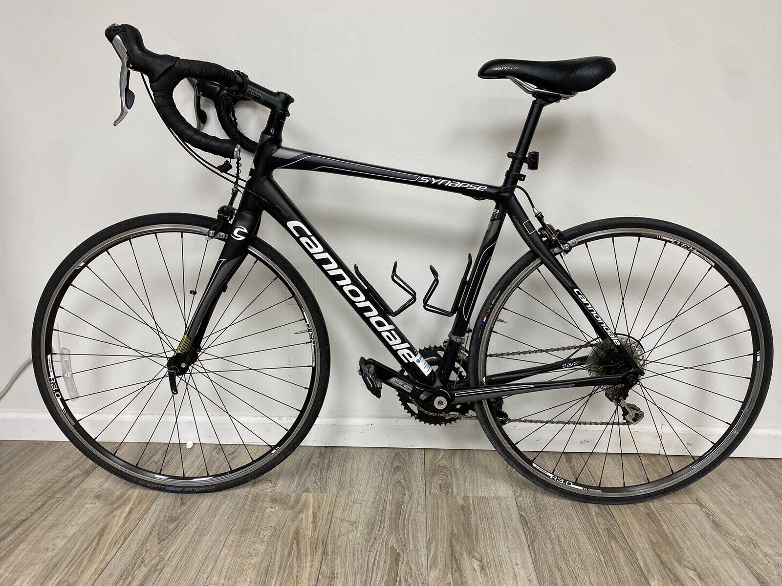 2005-14 Cannondale Synapse EN 14781 Size 54cm 10-Speed Road Bike - Black