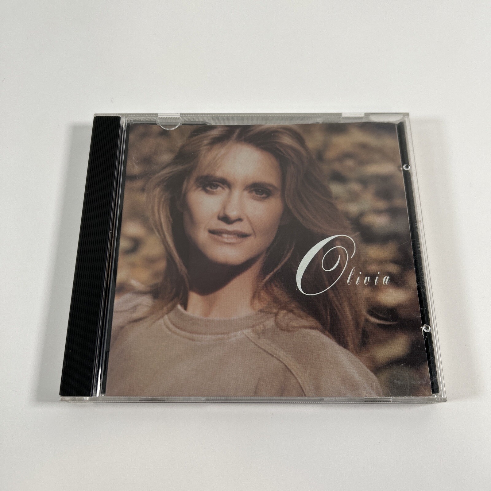 Olivia Newton-John - Back To Basics The Essential Collection 1971 1992 (1992) CD