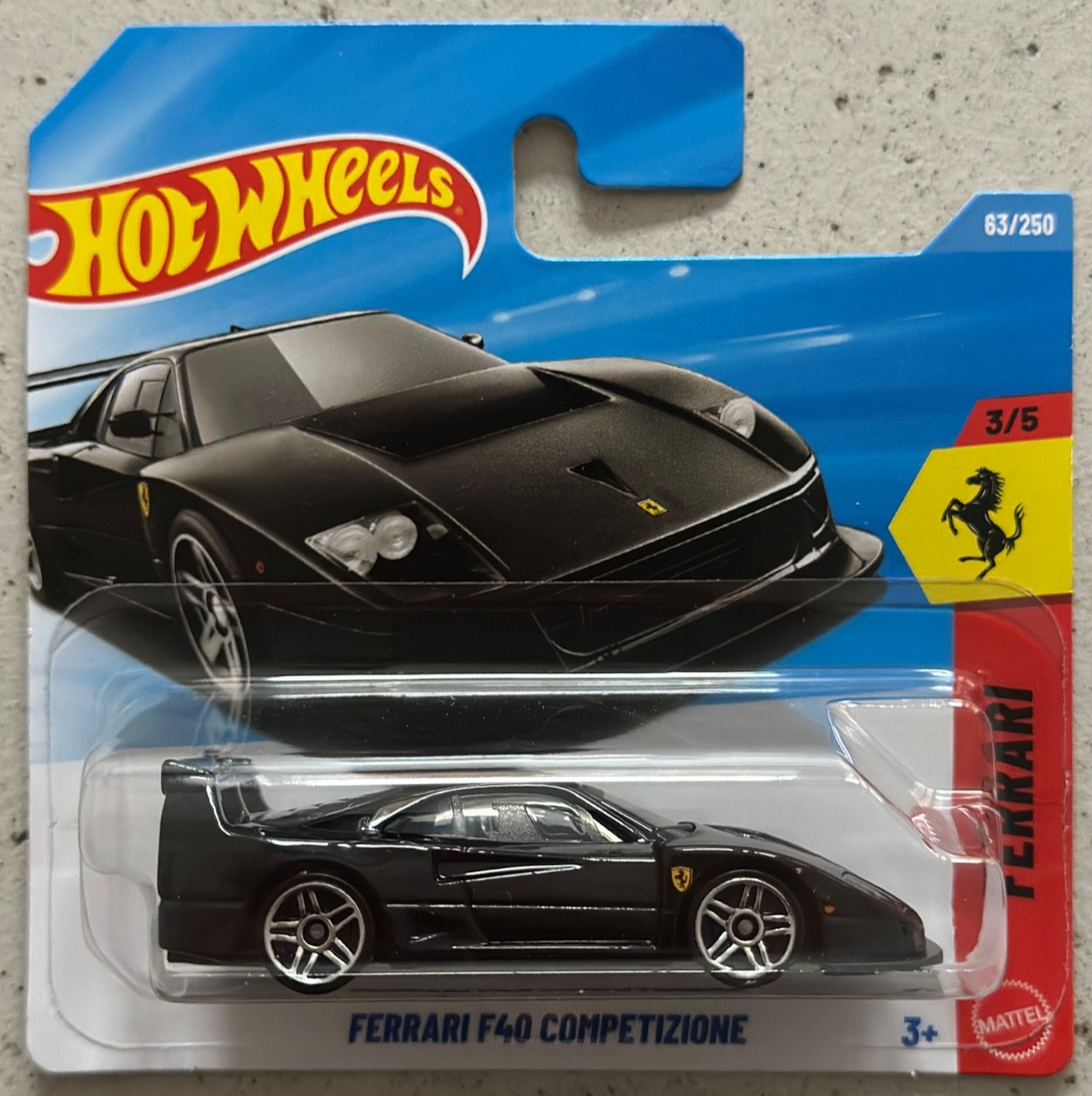 Hot Wheels FERRARI F40 COMPETIZIONE Short Card with Protector dino f50 enzo