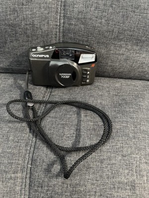 Olympus SuperZoom 700BF 35mm Film Point & Shoot Zoom 38-70mm Camera Tested Works