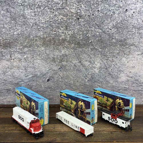 Vintage Athearn HO Soo Line GP35 Diesel Gondola Caboose Lot 3 Boxed Trains