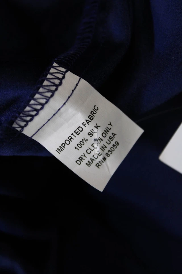 Blusa asimétrica Drew para mujer de seda manga larga cuello en V azul marino talla mediana Foto 4 de 4