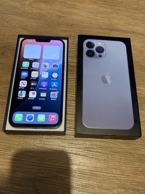 iPhone 13 Pro Max 512GB Blau entsperrt stark zerkratztes Display und gesprungene Rückseite