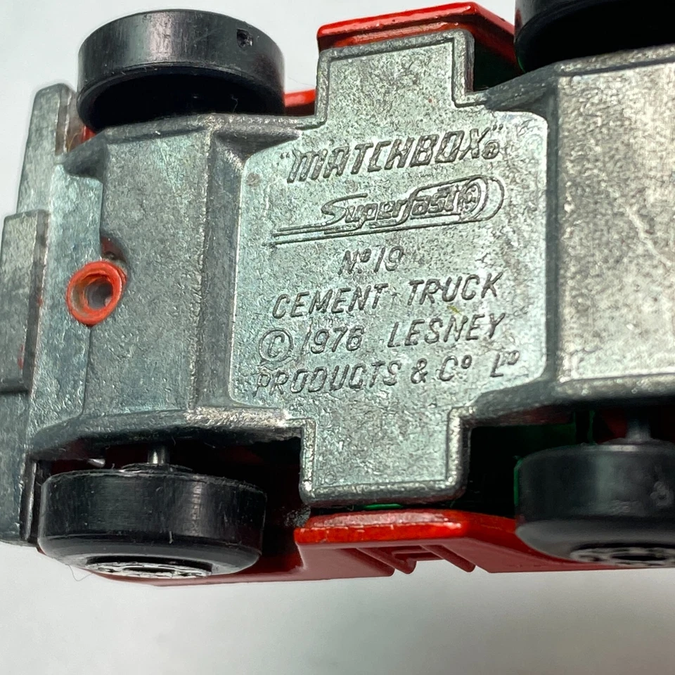 Matchbox Cement Truck Superfast Red 19 Toy Car With Box 1976 Lesney With Box - Image 4 of 4