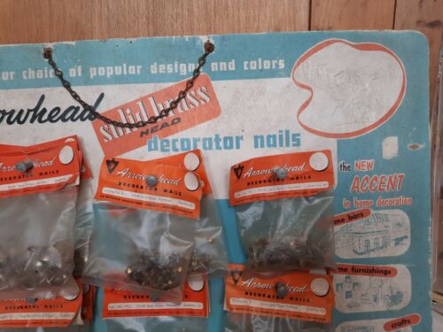 Vintage Pfeilspitze Dekorateur Nägel Laden Display, Mattatuck Herstellungsstück Co. Waterbury Conn. - Bild 3 von 12