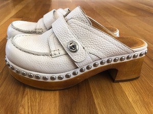 coach turnlock clogs