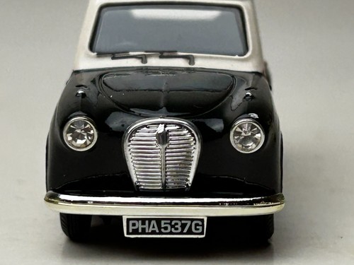 Corgi Vanguard 1:43 Scale Diecast Austin A35 M.E.B Electrical with Box - Picture 10 of 18