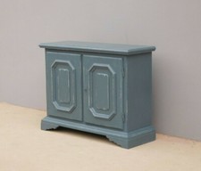 Credenza mobiletto dispensa due ante laccata Shabby Chic, L 112,5 cm!