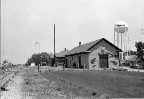 6DD200G RP 1969 CB&Q BURLINGTON ROUTE RAILROAD STATION MINDEN NEBRASKA