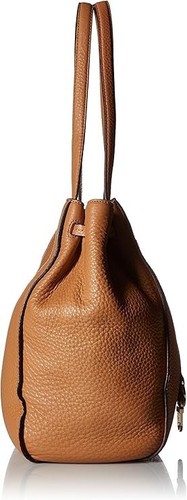 Neu mit Etikett Calvin Klein Rudy Pebble Leder Beuteltasche Schultertasche Umhängetasche karamellfarben UVP 278 $ - Bild 3 von 15