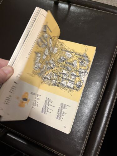 Vintage Official Guide to the New York World's Fair 1965 PB Book - Picture 6 of 6