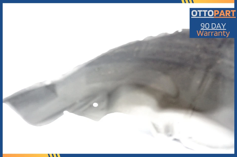 Protector contra salpicaduras forro guardabarros rueda trasera derecha Lexus LS460 2007-2012 FABRICANTE DE EQUIPOS ORIGINALES Foto 3 de 4