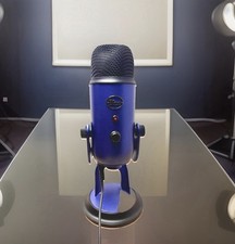 Blue Yeti USB Microphone PC Mac Gaming Recording Streaming Podcasting Studio