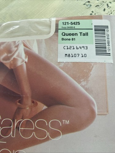 JC Penney Sheer Caress Pantyhose Beige 05 Queen Tall Sandalfoot Control Top New - Picture 4 of 10