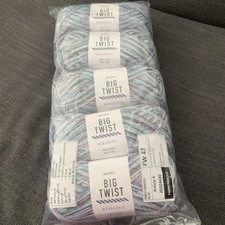 Big Twist Menagerie Yarn Purple Honeycreeper Lot 5 Skeins