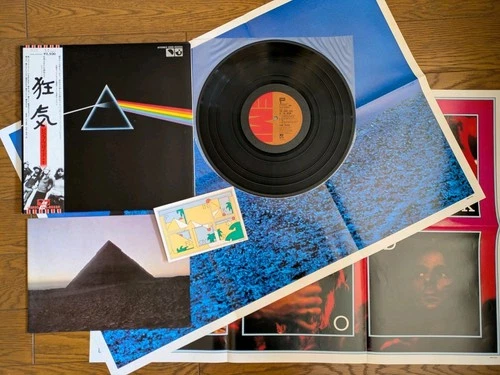 PINK FLOYD The Dark Side Of The Moon JAPAN 1974 LP w/ OBI Book 2 Poster & Card