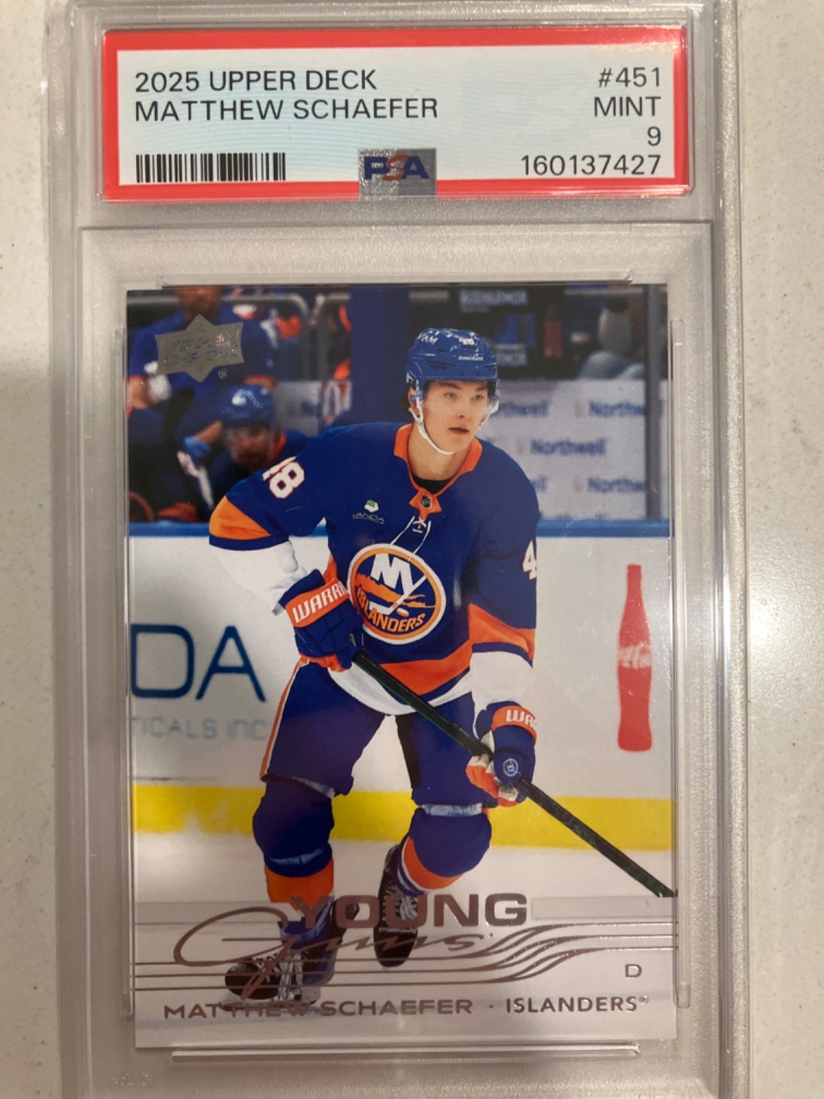 2025-26 Upper Deck Series 2 - Young Guns Matthew Schaefer #451 (RC). PSA 9 view 1