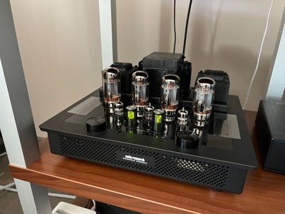 Audio Research I/50 Integrated stereo amplifier I50 black or silver
