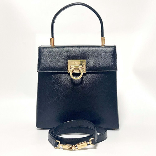 ショルダーバッグ・ポシェット FERRAGAMO 25SS BLACKGENCHINI ICONICMEDIUM TOPHANDLE KELLYBAG Iconic Top Handle (S) - Women | Ferragamo